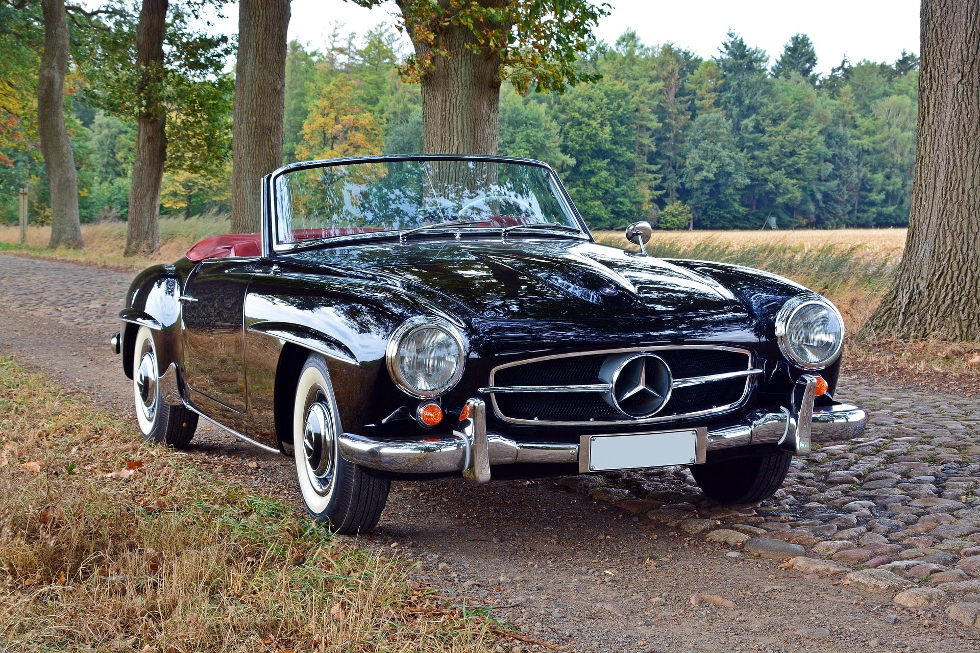 Mercedes-repair-costs-and-porsche-repair-costs